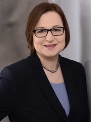 Dr. Silvia Knittl